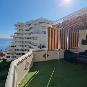 Apartment Benalbeach. Espectacular Terraza, Vistas Al Mar. Spain